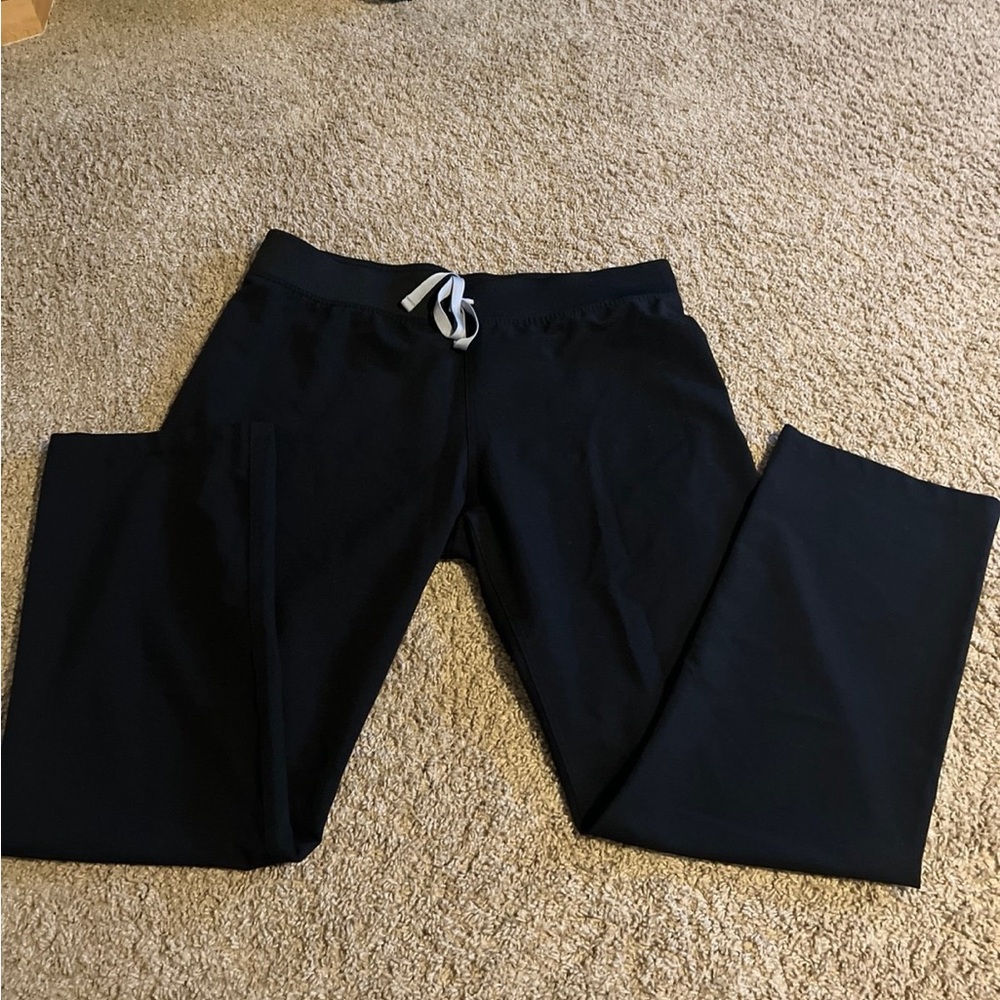 Women’s figs scrub pants